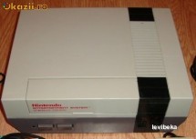 vand consola Nintendo Nes foto