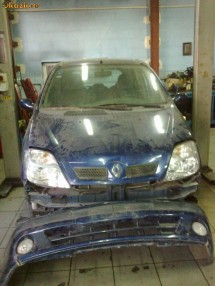 Dezmembrez Renault Scenic 1.9 dCI, an 2002 foto