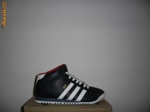 GHETE ADIDAS ROM DIN PIELE NATURALA foto