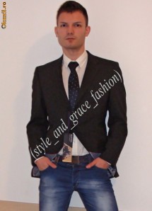 Sacou englezesc barbati 2012 Burton, in magazine sau pe site-ul oficial sunt de la 100 de Lire in sus!, Marimi 48 (M) si 50 (intre M si L) foto