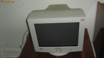 monitor crt AOC foto