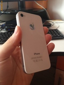 Vand Iphone 4s BLOCAT IMPECABIL 32 GB ! BUCURESTI foto