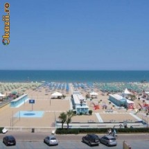Vacanta la Rimini! 4 zile + avion, taxe incluse! 360 Euro ptr. 2 persoane! foto