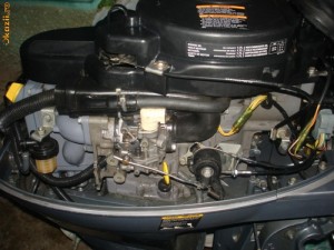 vand motor yamaha 25 cai 4 timpi foto