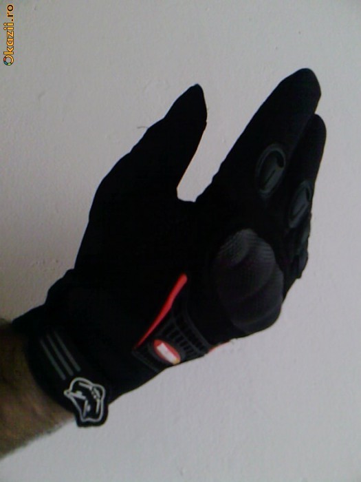 SUPER MANUSI MOTO / ATV - PROTECTII CARBON - NOI !!! foto mare