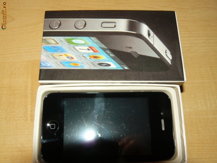 Vand replica IPhone 4 dual sim foto mare