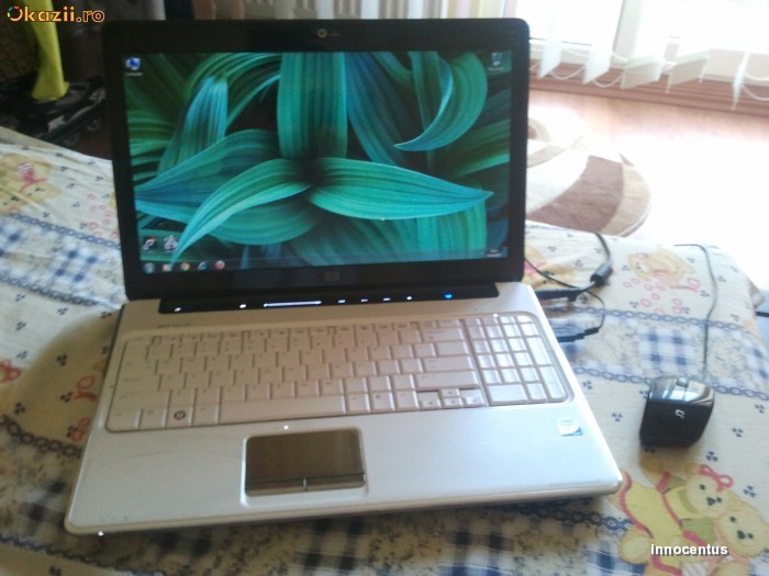 Laptop HP Pavilion DV6 white foto mare