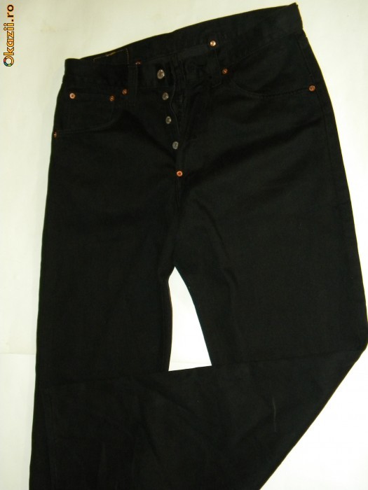 blugi  LEVI S  542 foto mare