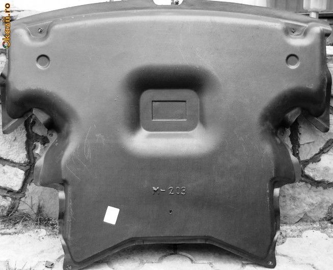 Scut motor Mercedes W - 203 foto mare