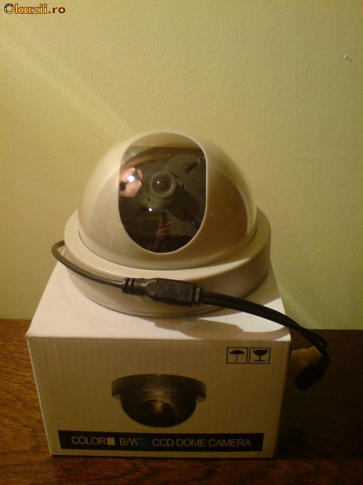 Camera supraveghere Dome alb-negru foto mare