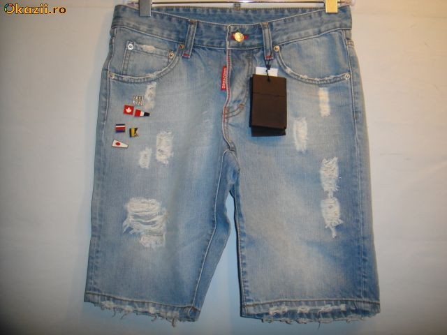 BLUGI  DSQUARED  INTERNATIONAL  (FOR MAN) foto mare