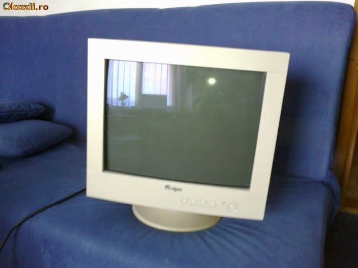 Monitor Horizon 17 foto mare