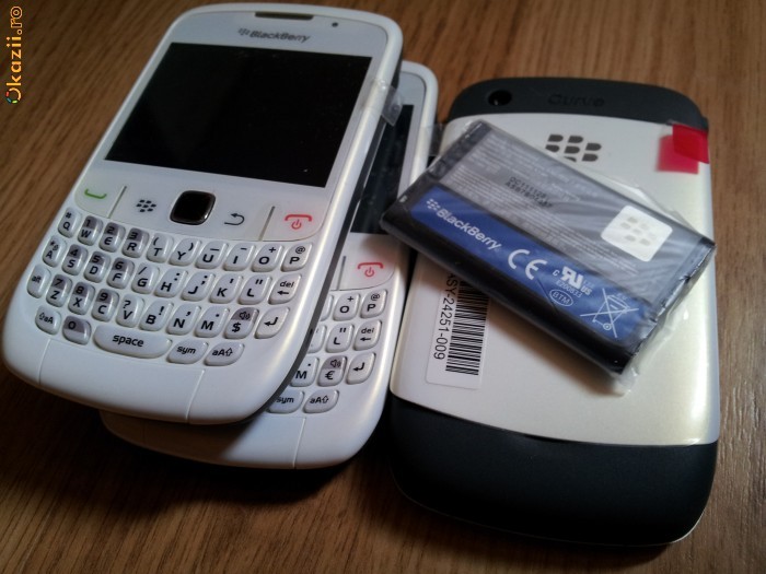 BLACKBERRY 8520 WHITE NOU SIGILAT ORIGINAL ORICE RETEA super pret!!! foto mare