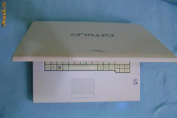 VAND/SCHIMB LAPTOP (Notebook) Fujitsu Siemens Amilo PI 3525 foto mare