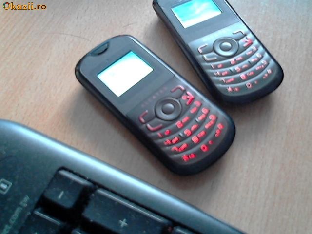 Vand Alcatel OT-103 foarte putin folosit foto mare