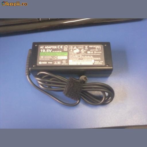 ALIMENTATOR SONY 19.5V 4.7 92W foto mare