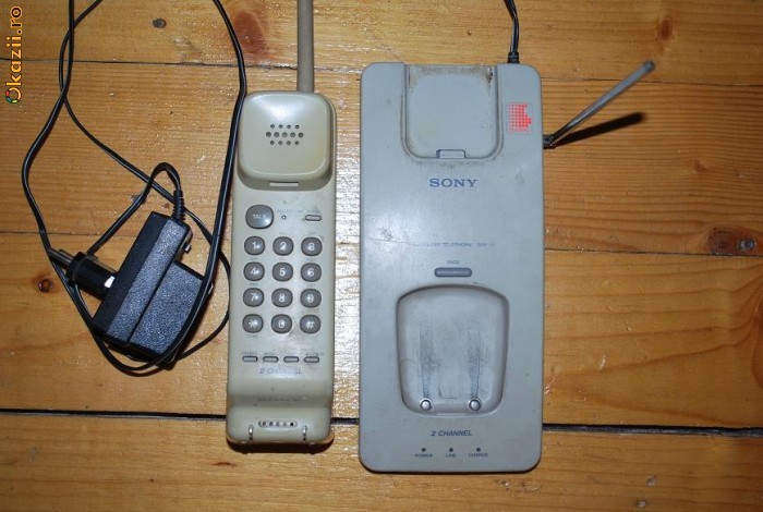 Telefon SONY SPP 57 foto mare