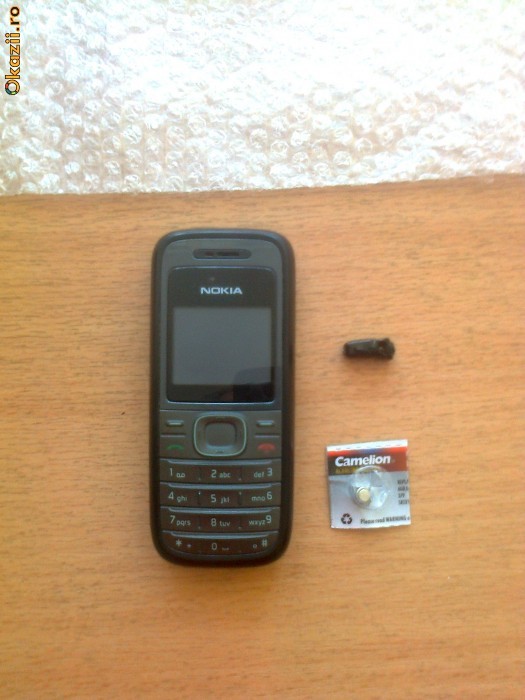 TELEFON COPIAT CASCA JAPONEZA foto mare