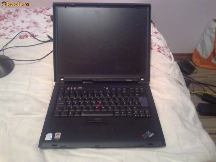 IBM LENOVO R60e foto mare