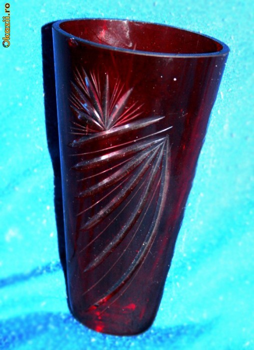 Pahar sticla gravata foto mare