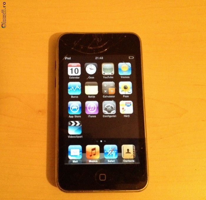Apple iPod touch 2nd gen. 8GB (ecran spart) foto mare